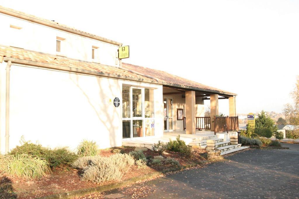 Logis Hotel Les 3 Marchands Bressuire Bagian luar foto